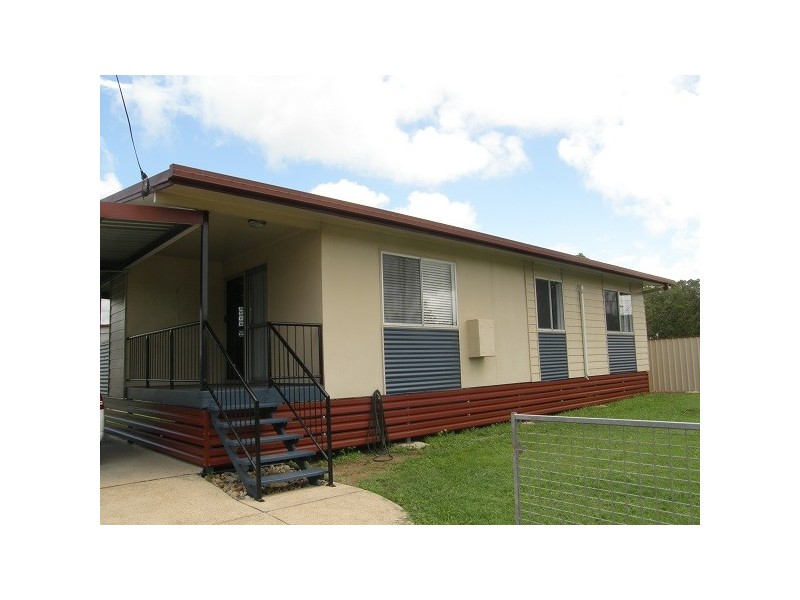 6 Hinschen Street, Proserpine QLD 4800