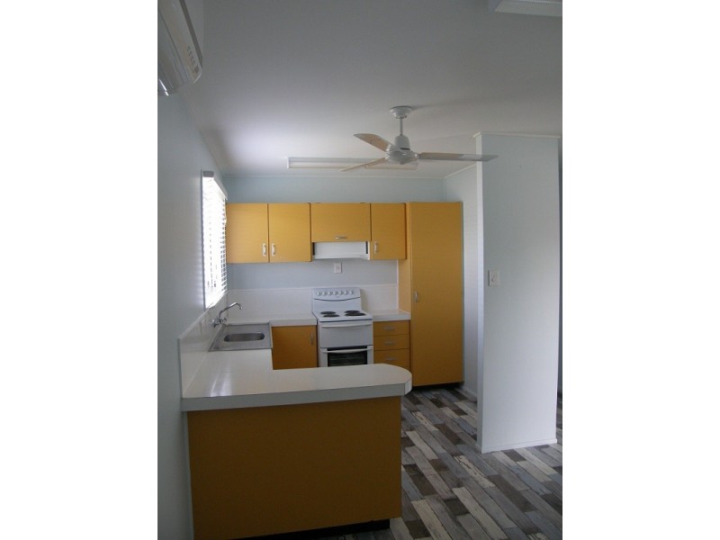 6 Hinschen Street, Proserpine QLD 4800