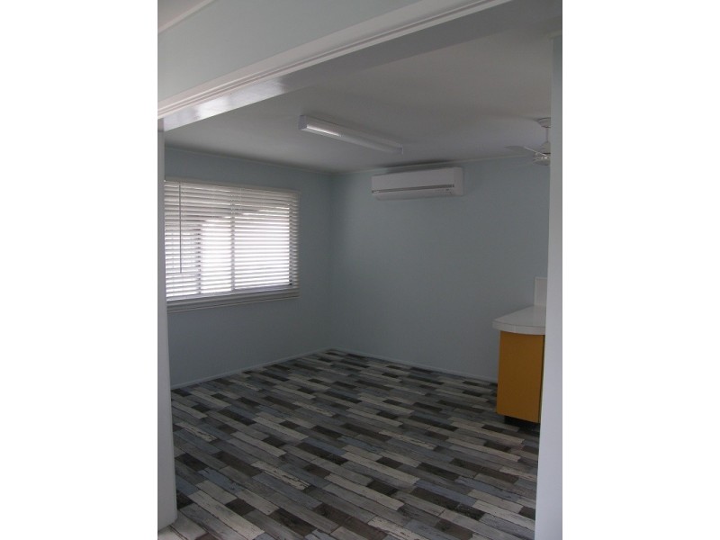 6 Hinschen Street, Proserpine QLD 4800