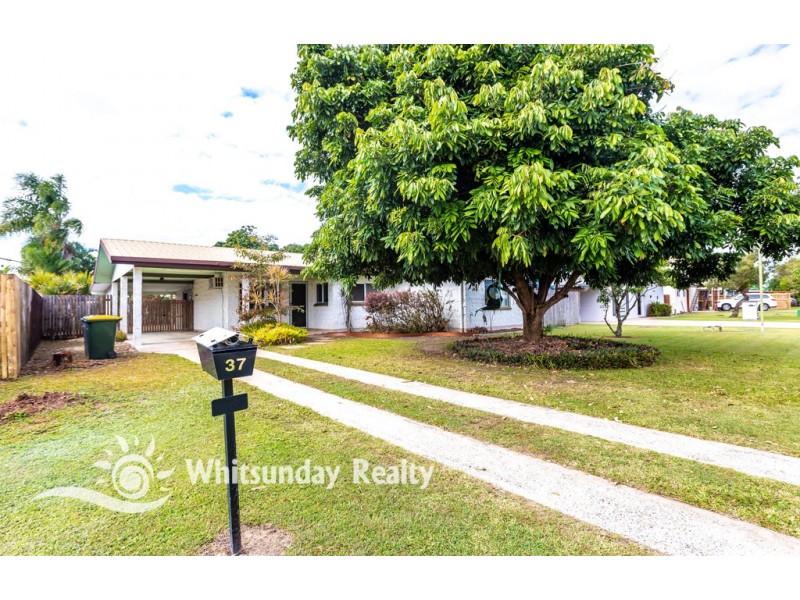 37 Spalla Drive, Proserpine QLD 4800
