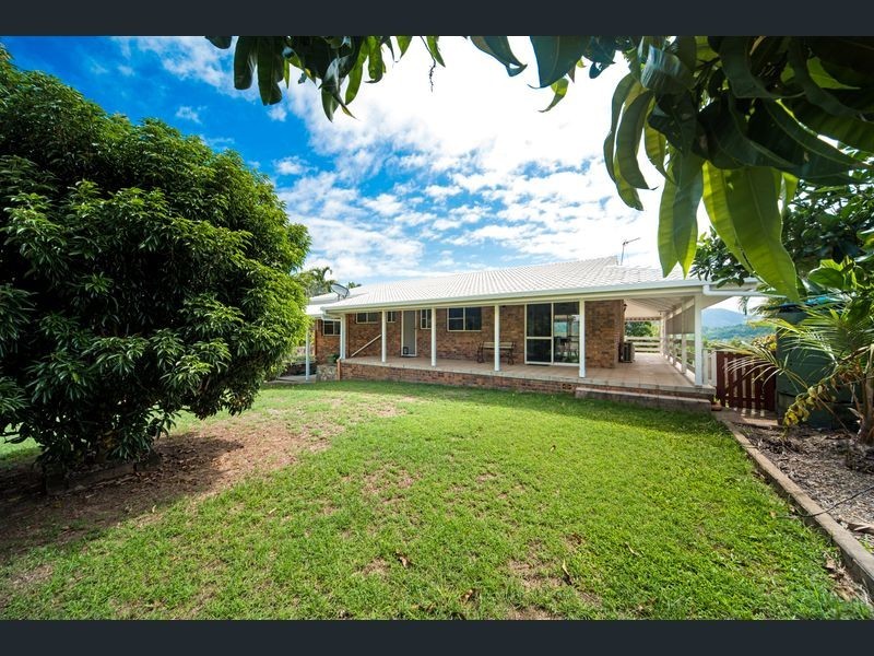 28 Macarthur Drive, Cannonvale QLD 4802