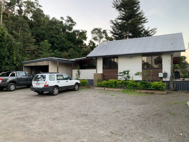 74 MOON CRESCENT, Sugarloaf QLD 4800