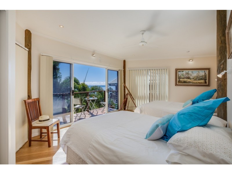 3 Blackcurrent Drive, Hideaway Bay QLD 4800