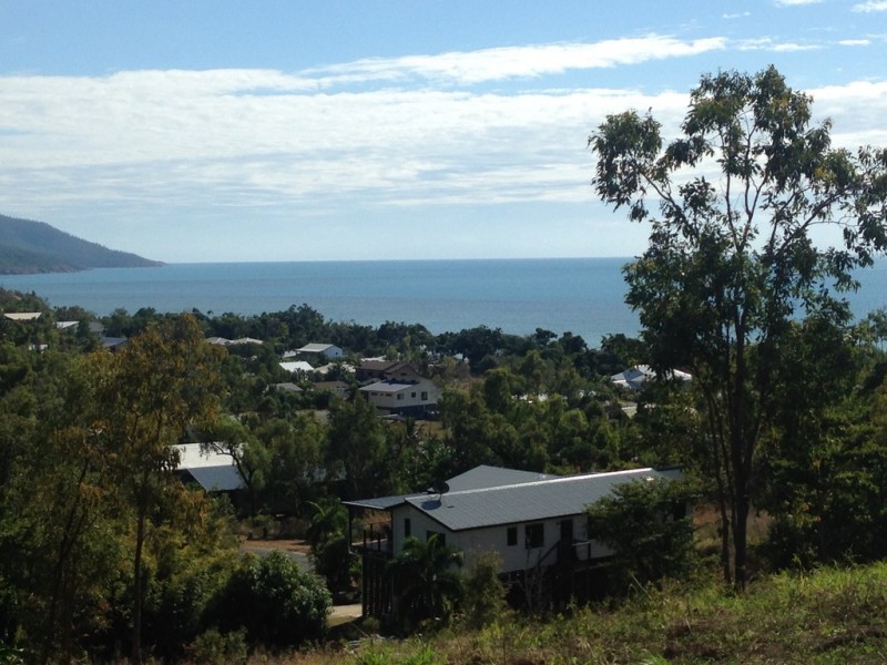 36 ROSERIC CRESCENT, Hideaway Bay QLD 4800