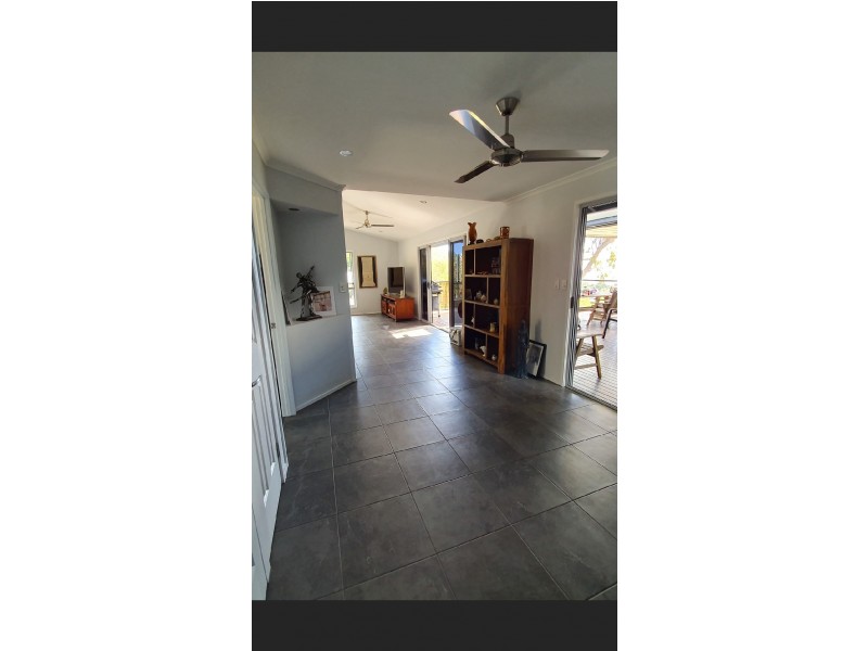 36 ROSERIC CRESCENT, Hideaway Bay QLD 4800