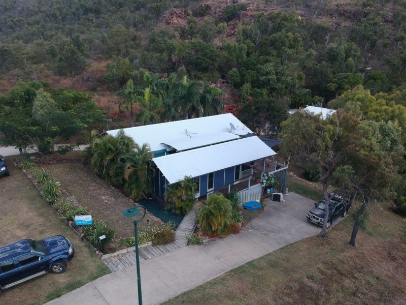36 ROSERIC CRESCENT, Hideaway Bay QLD 4800
