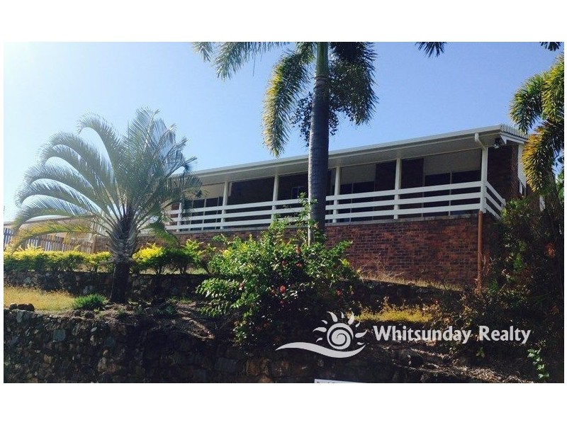 28 Macarthur Drive, Cannonvale QLD 4802