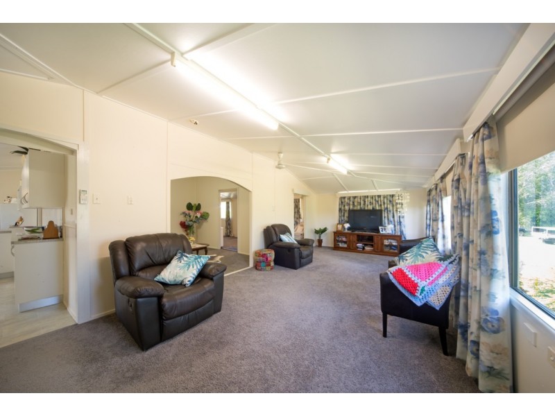 35 Plemenuk Road, Cannon Valley QLD 4800