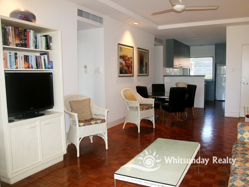 1115 Hillside Terraces, Laguna Quays QLD 4800