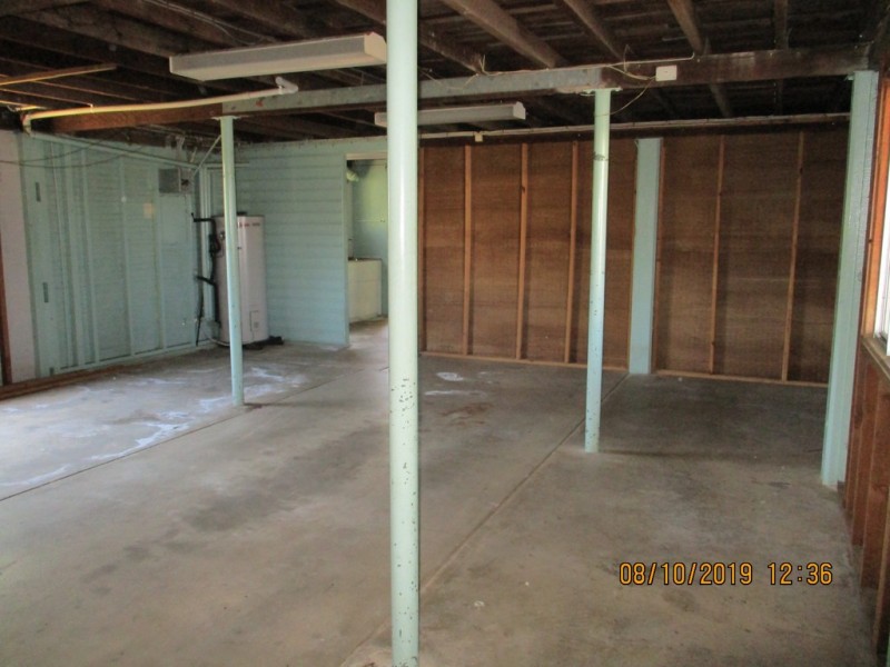 9 Sterry Street, Proserpine QLD 4800