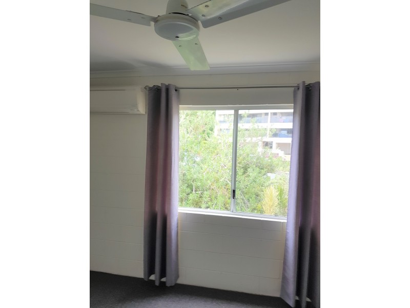 1 / 3 Eshelby Drive, Cannonvale QLD 4802