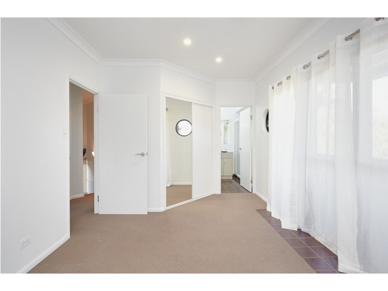 Unit 1 / 14 Altmann Avenue (Tides on Whisper), Cannonvale QLD 4802