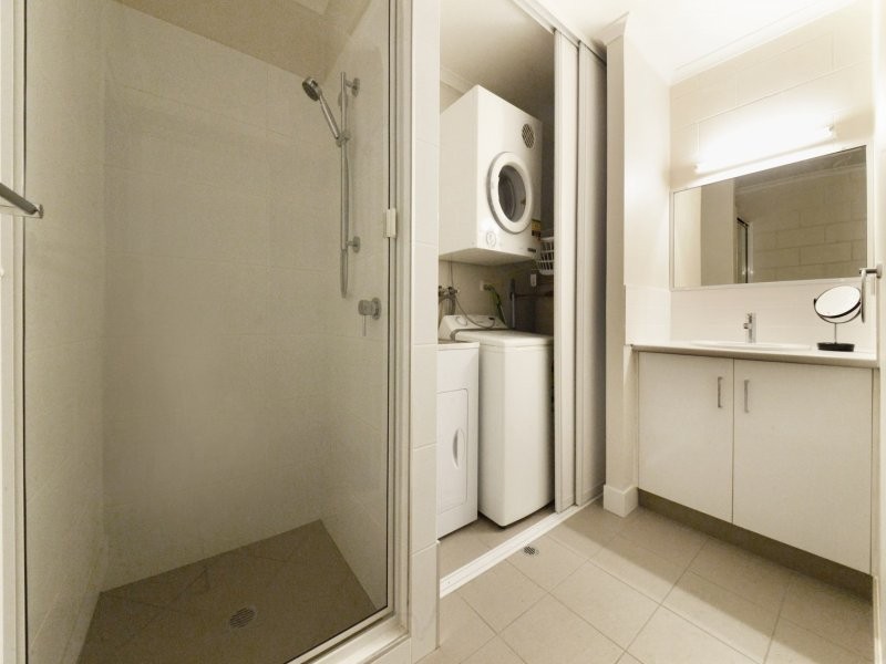 9 / 14 Island Drive, Cannonvale QLD 4802