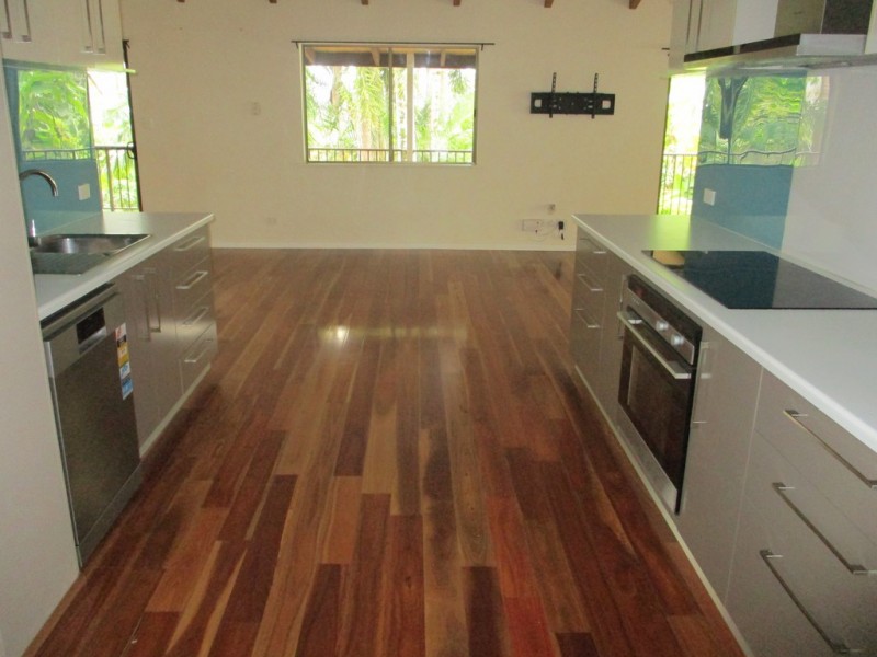 16 Brandy Creek Road, Cannon Valley QLD 4800