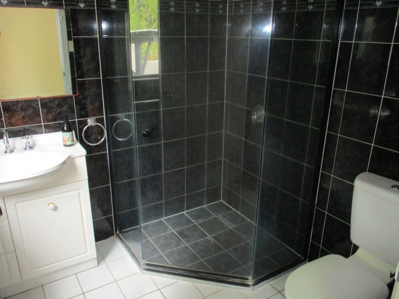 16 Brandy Creek Road, Cannon Valley QLD 4800