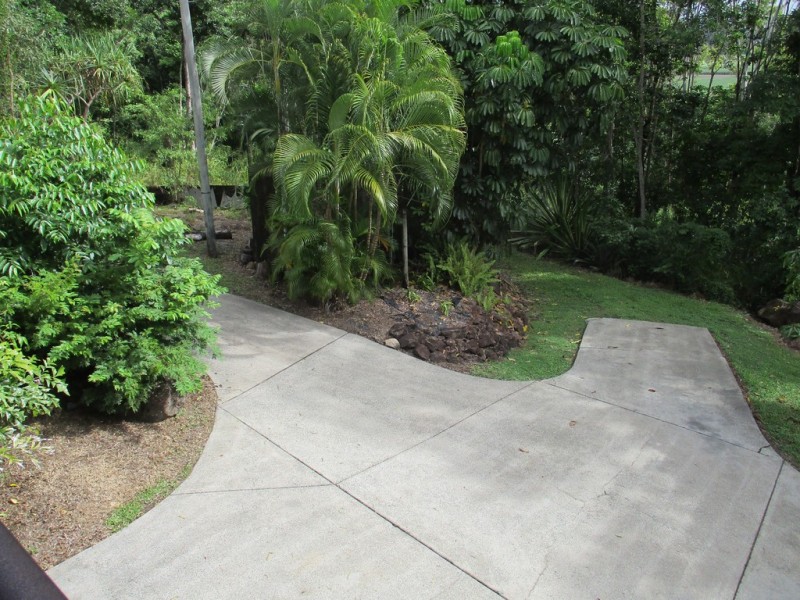 16 Brandy Creek Road, Cannon Valley QLD 4800