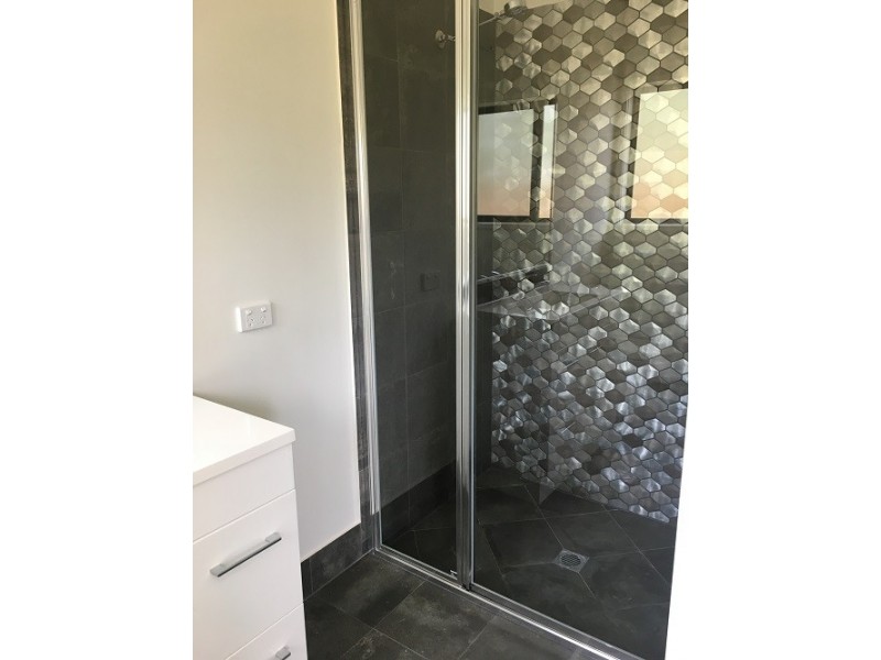 11 Trader Crescent, Cannonvale QLD 4802