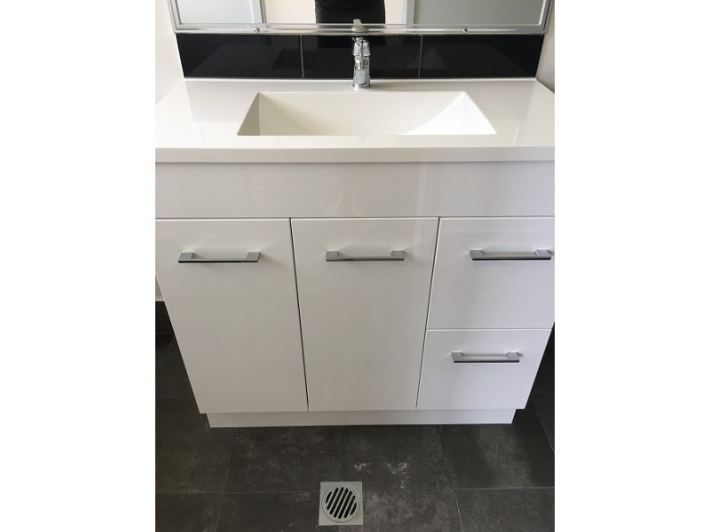 11 Trader Crescent, Cannonvale QLD 4802