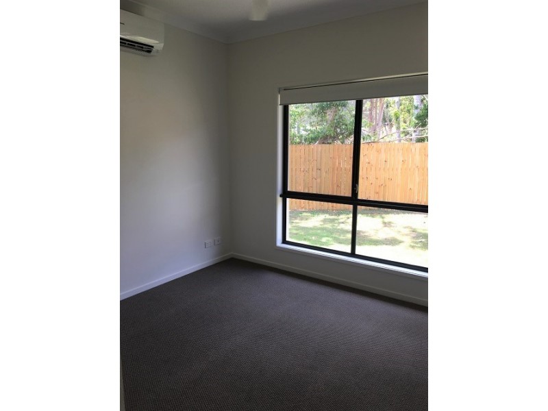 11 Trader Crescent, Cannonvale QLD 4802