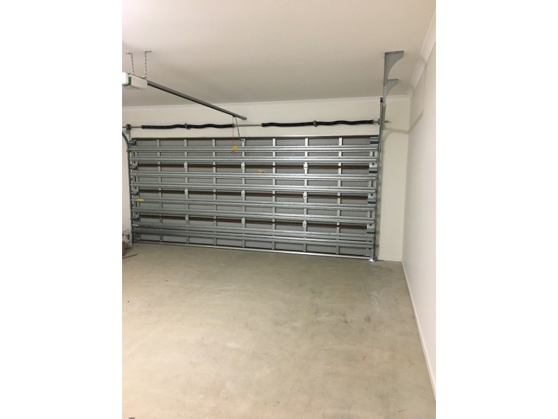 11 Trader Crescent, Cannonvale QLD 4802