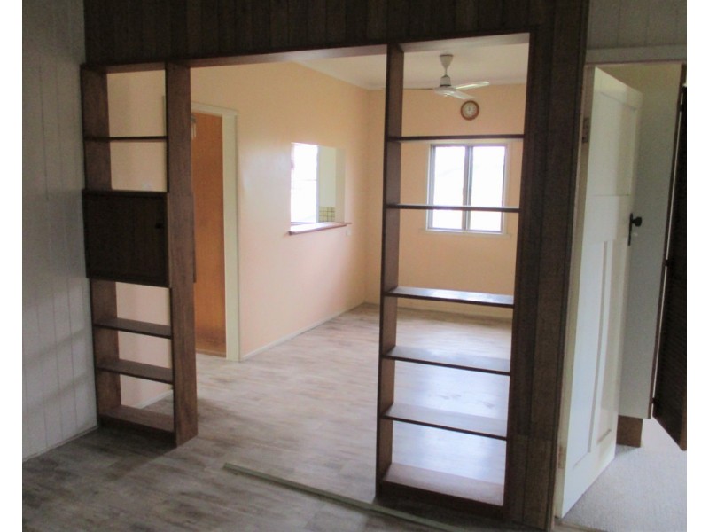 21 Smith Street, Proserpine QLD 4800