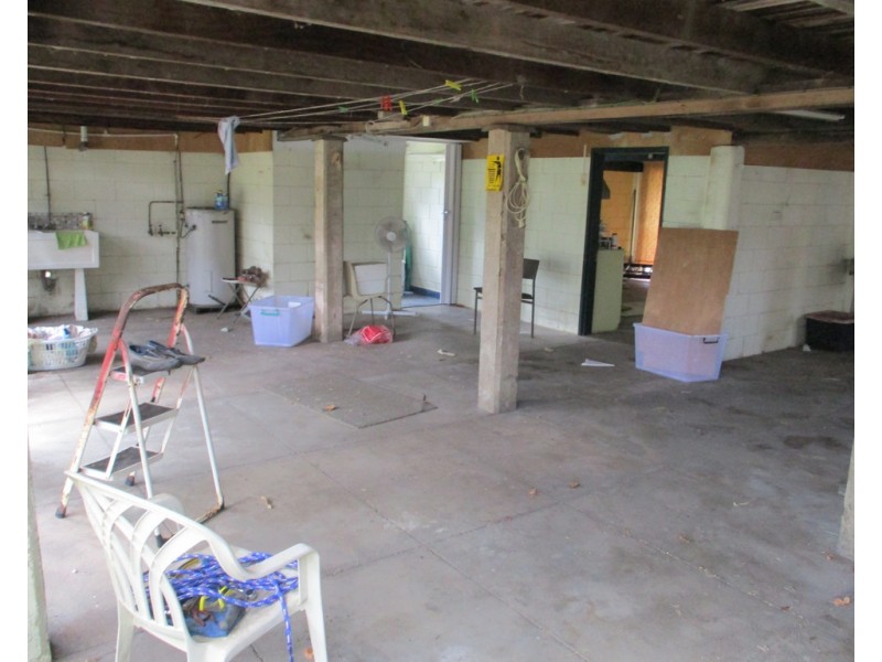 21 Smith Street, Proserpine QLD 4800