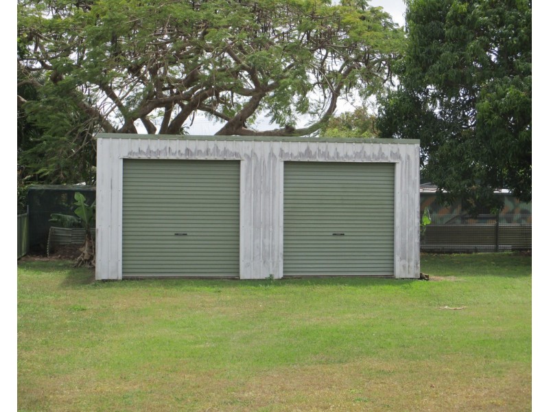 21 Smith Street, Proserpine QLD 4800