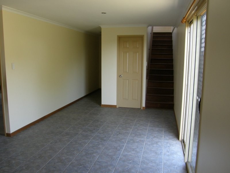 110 Hinschen St, Proserpine QLD 4800