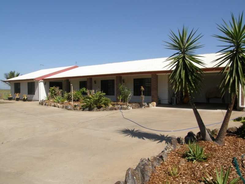 13 Atkinson Street, Proserpine QLD 4800