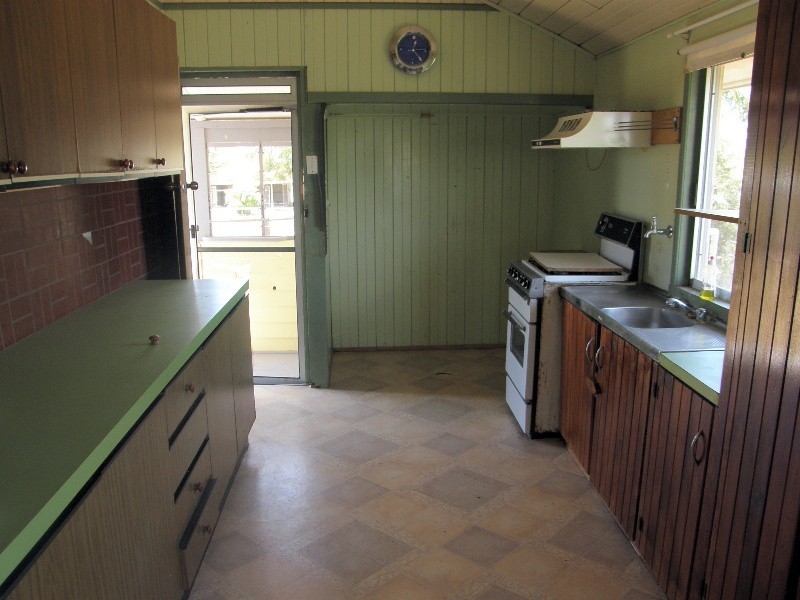12588 Bruce Hwy, Proserpine QLD 4800