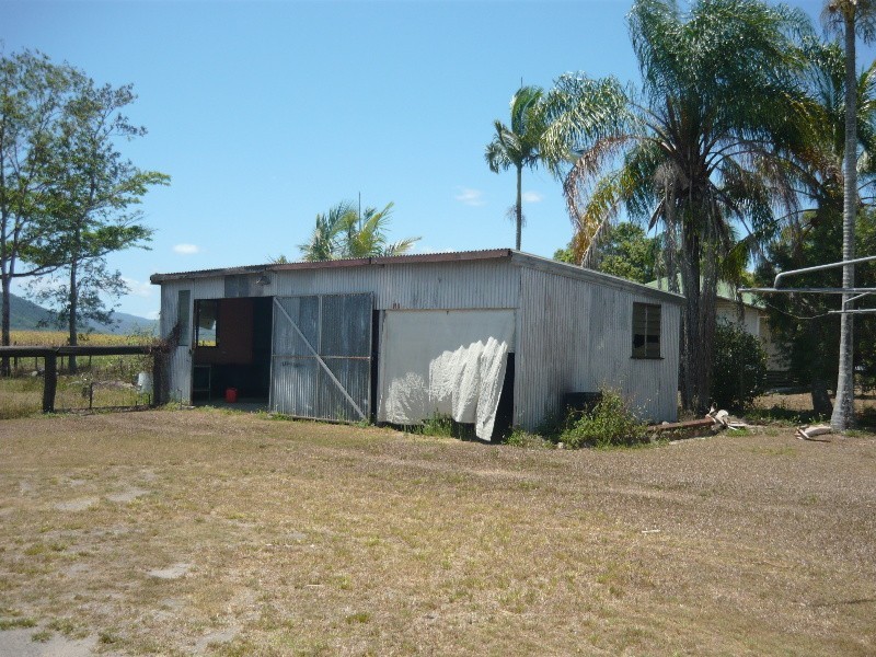 12588 Bruce Hwy, Proserpine QLD 4800