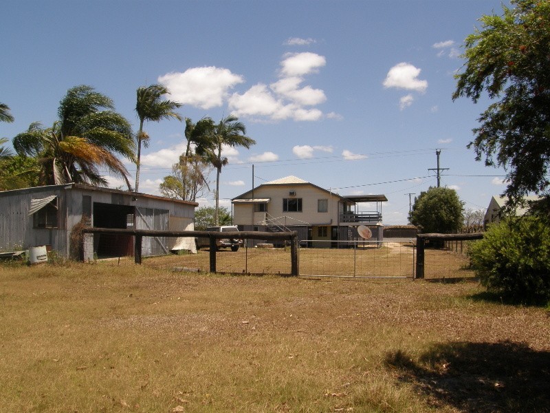 12588 Bruce Hwy, Proserpine QLD 4800