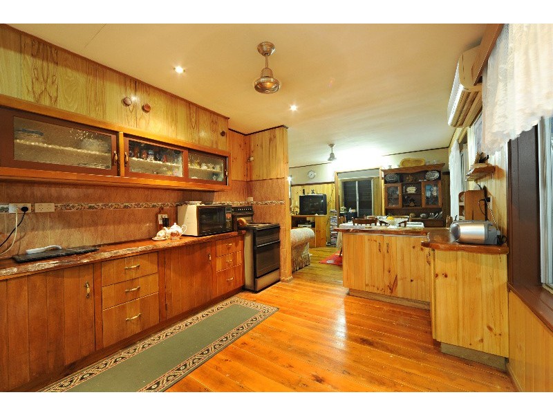 58 Davison Road, Conway QLD 4800