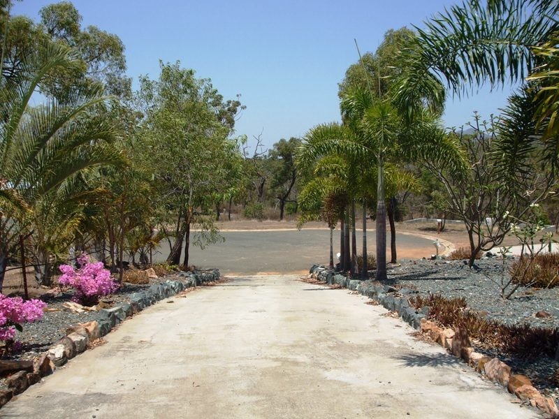 16 Olden Court, Hideaway Bay QLD 4800