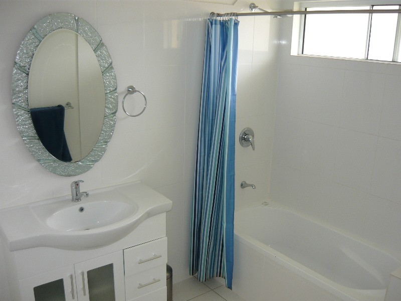 42 South Molle Bvd, Cannonvale QLD 4802