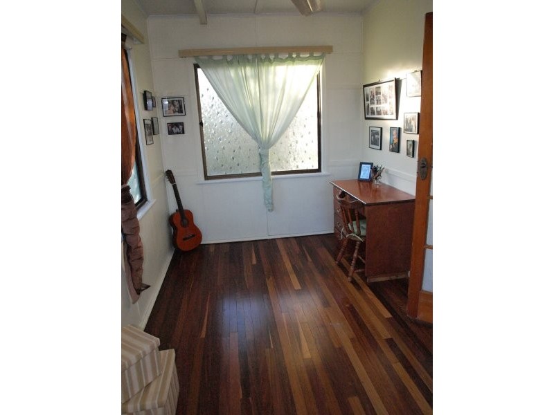 24 Robert Street, Proserpine QLD 4800