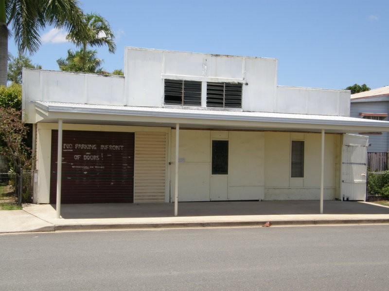 24 Robert Street, Proserpine QLD 4800