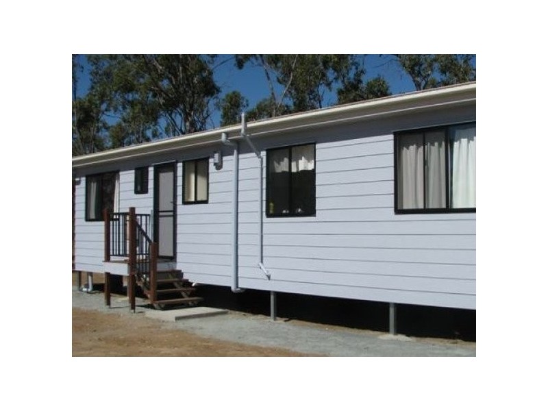 1 Dawson St, Middlemount QLD 4746