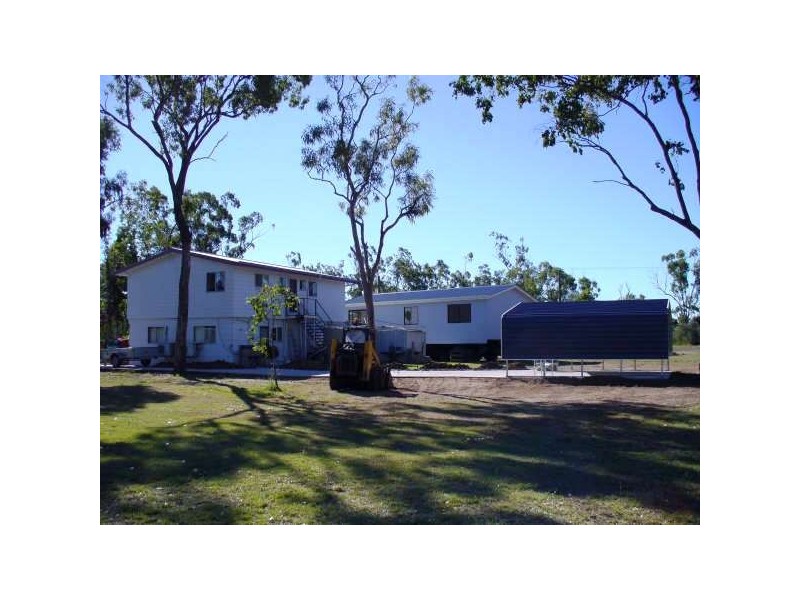1 Dawson St, Middlemount QLD 4746