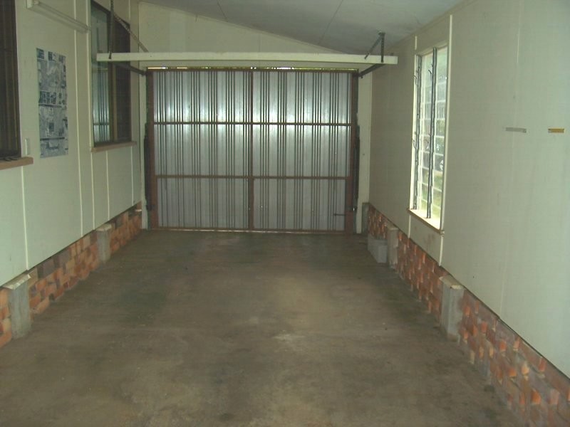 13 Pepper St, Proserpine QLD 4800