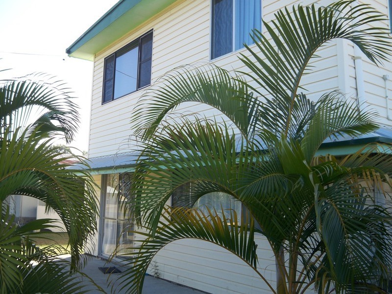 17 Shannon Street, Midge Point QLD 4799