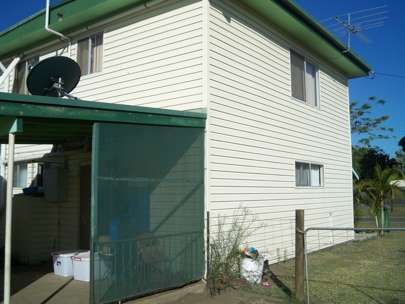 17 Shannon Street, Midge Point QLD 4799