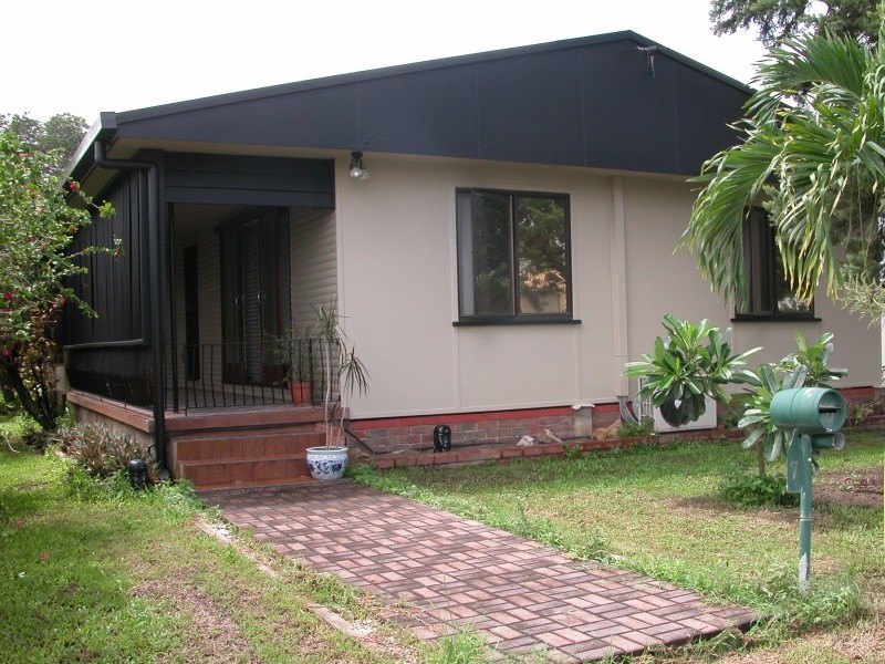 7 Pepper St, Proserpine QLD 4800