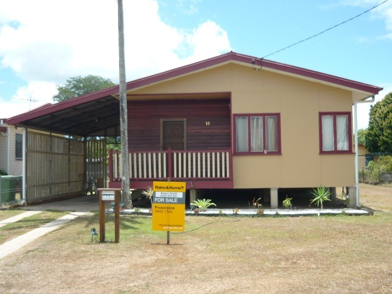 11 Pepper St, Proserpine QLD 4800