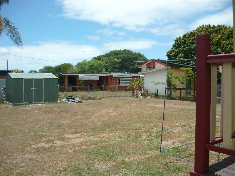 11 Pepper St, Proserpine QLD 4800