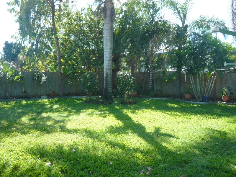 9 Eddie Street, Proserpine QLD 4800