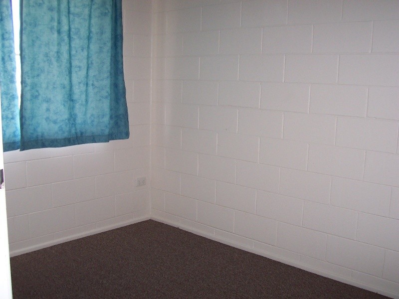 Unit 5/15 Hinschen St, Proserpine QLD 4800