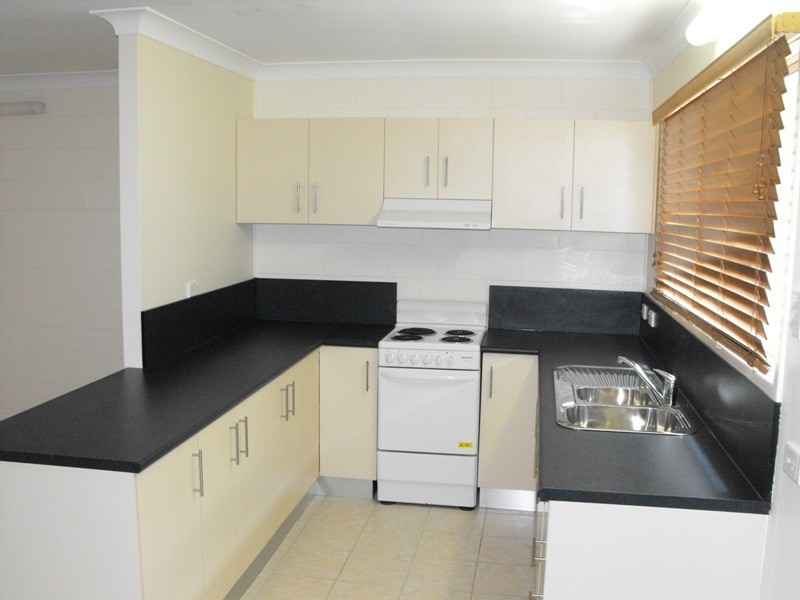 Unit  2 – 13 Davy Avenue, Proserpine QLD 4800