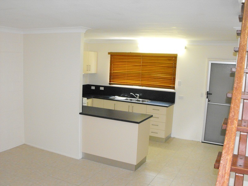 Unit  2 – 13 Davy Avenue, Proserpine QLD 4800