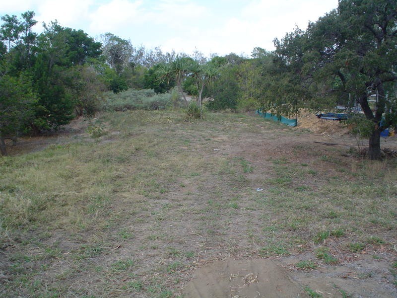 88 Gloucester Avenue, Hideaway Bay QLD 4800